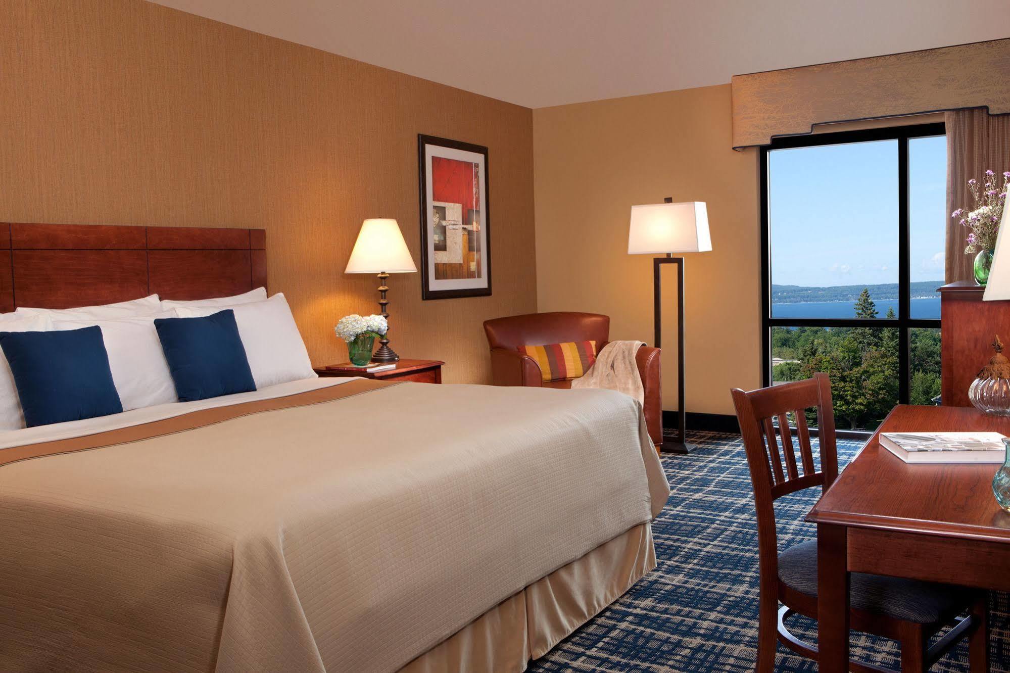 Odawa Hotel Petoskey Extérieur photo